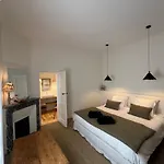 Luxe Et Charme - L'alcove - A Pieds - Meuble De Tourisme 4 Etoiles -