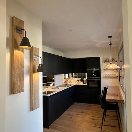 Luxe Et Charme - L'alcôve - à Pieds - Meublé De Tourisme 4 étoiles - *