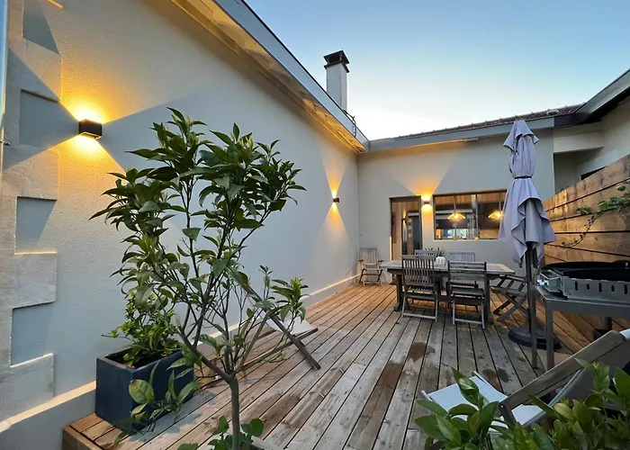 Luxe Et Charme - L'alcove - A Pieds - Meuble De Tourisme 4 Etoiles - *